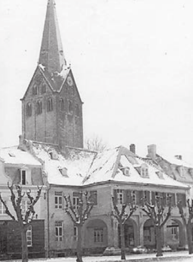 Das alte Rathaus im Schnee Das alte Rathaus im Schnee