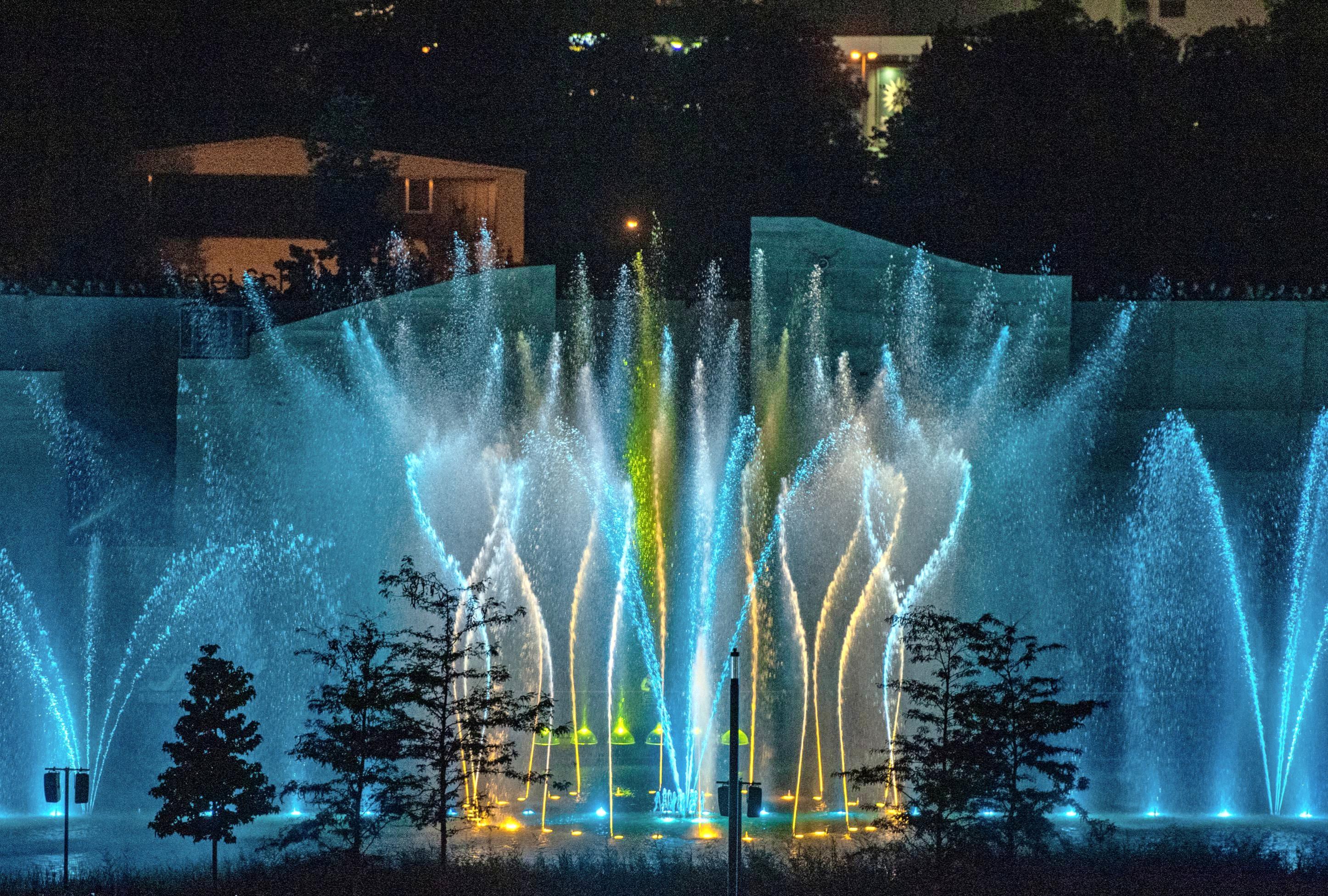 Zum Finale am 6. Oktober, 19.45 Uhr, gibt es noch einmal<div>eine der spektakulären Wassershows zu sehen.</div> Zum Finale am 6. Oktober, 19.45 Uhr, gibt es noch einmal<div>eine der spektakulären Wassershows zu sehen.</div>