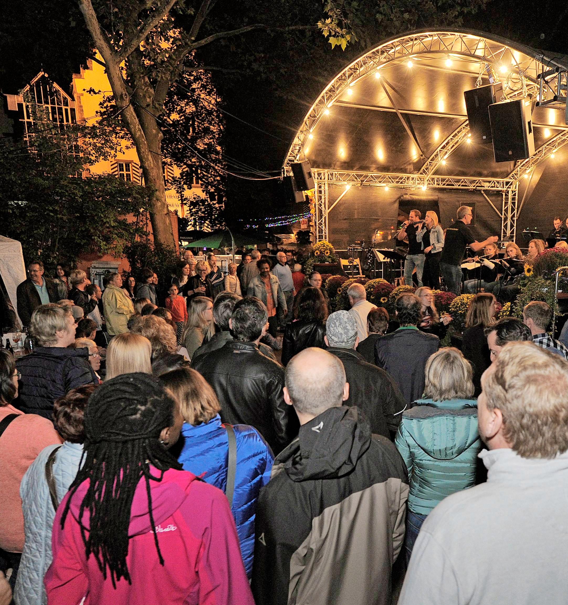 Beim Ganzhornfest bieten die Neckarsulmer Vereine immer ein großes Musikprogramm. Neu in diesem Jahr ist das GanzOhrFest. Foto: Archiv/Mugler Beim Ganzhornfest bieten die Neckarsulmer Vereine immer ein großes Musikprogramm. Neu in diesem Jahr ist das GanzOhrFest. Foto: Archiv/Mugler