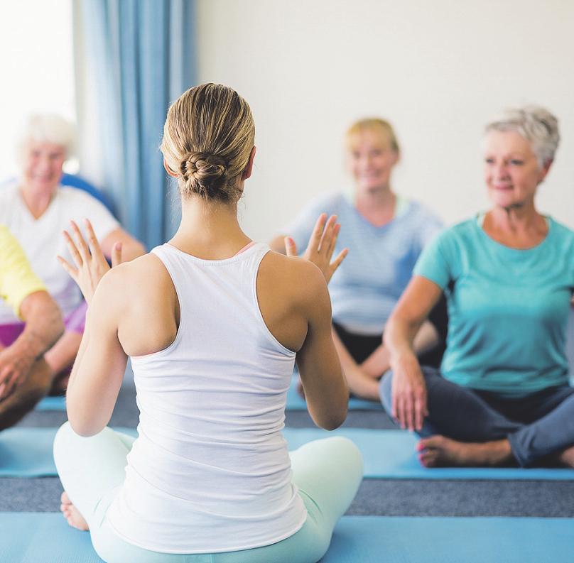 Yoga ist in jedem Alter empfehlenswert Bild: WavebreakmediaMicro/ stock.adobe.com Yoga ist in jedem Alter empfehlenswert Bild: WavebreakmediaMicro/ stock.adobe.com