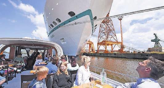 Hafenrundfahrt in Bremerhaven. Foto: Wolfhard Scheer/Erlebnis Bremerhaven Hafenrundfahrt in Bremerhaven. Foto: Wolfhard Scheer/Erlebnis Bremerhaven