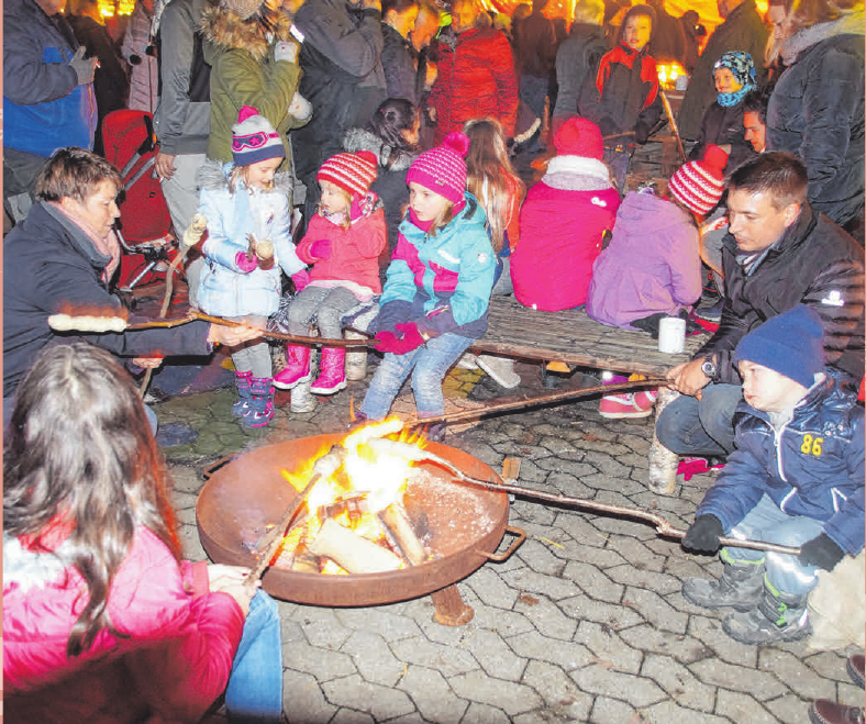 Das Stockbrot ist bei den Kindern der Renner. Das Stockbrot ist bei den Kindern der Renner.