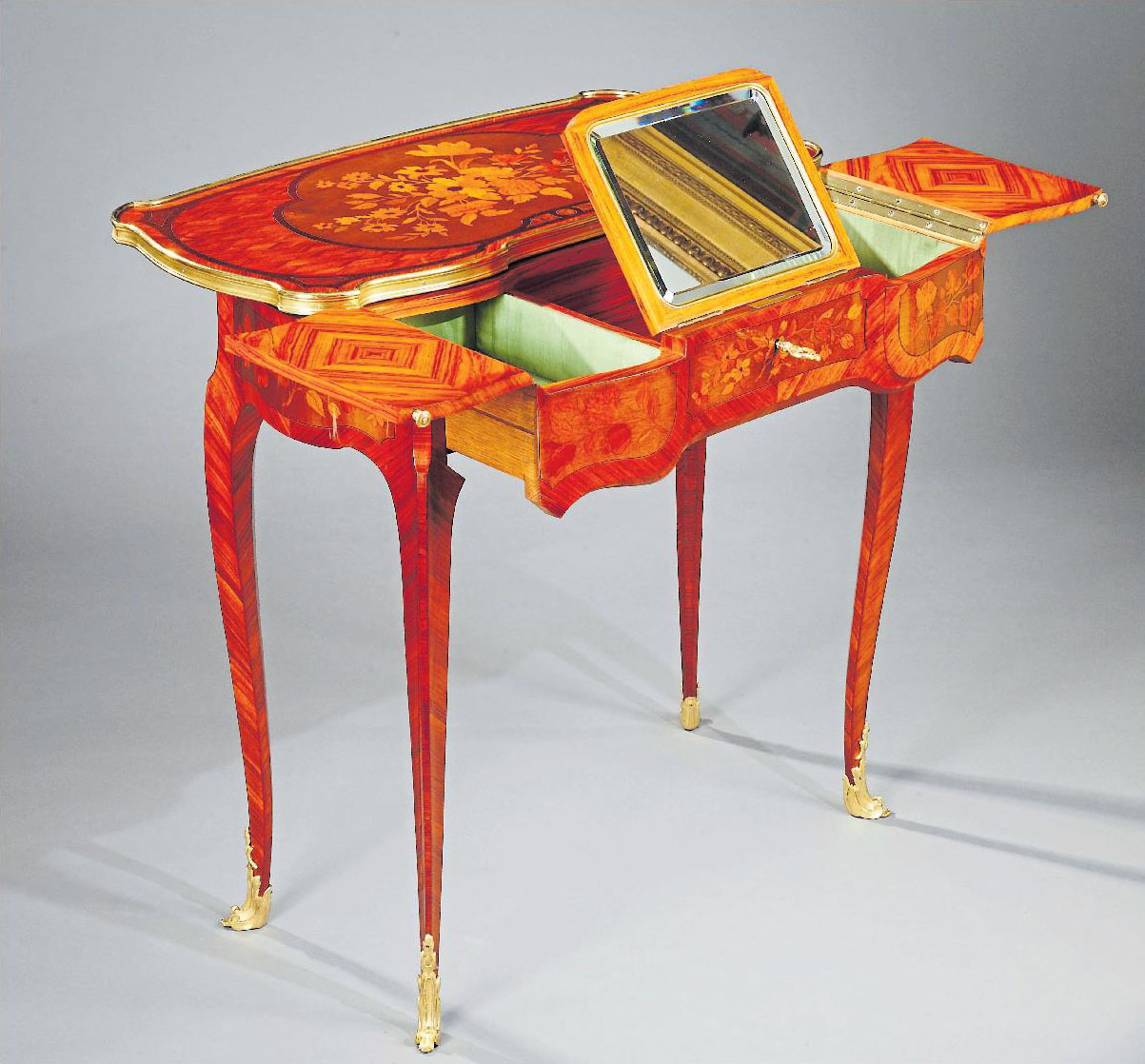 Table de toilette style «Transition» signée P. Sormani Paris. Circa 1870. Tobogan Antiques – Paris