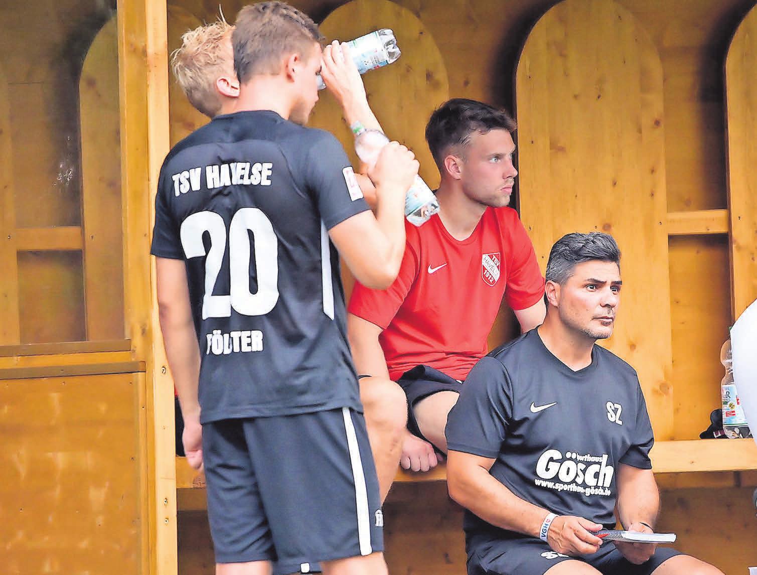 Gemeinsam stark: Semir Zan (rechts) gehört seit dieser Saison zum Trainerteam des TSV Havelse... Gemeinsam stark: Semir Zan (rechts) gehört seit dieser Saison zum Trainerteam des TSV Havelse...
