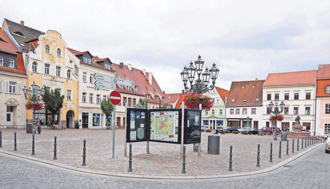 Wurzens Marktplatz wird zur Freiluftkirche. Foto: Kai-Uwe Brand Wurzens Marktplatz wird zur Freiluftkirche. Foto: Kai-Uwe Brand