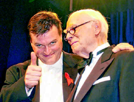 2002 Zwischen 1997 und 2004 war Christian Thielemann (l.) Generalmusikdirektor der Deutschen Oper und wirkte in dieser Zeit dreimal als musikalischer Leiter der Festlichen Operngala. Montserrat Caballé war im Jahr 2003 eine der gefeierten Solistinnen. PA/ DPA/JENS KALAENE 2002 Zwischen 1997 und 2004 war Christian Thielemann (l.) Generalmusikdirektor der Deutschen Oper und wirkte in dieser Zeit dreimal als musikalischer Leiter der Festlichen Operngala. Montserrat Caballé war im Jahr 2003 eine der gefeierten Solistinnen. PA/ DPA/JENS KALAENE