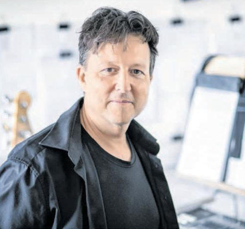 Stephan Boehme hat für das Jubiläum eine audiovisuelle Fantasie für zwei Klaviere und großes Orchester komponiert. Foto: Privat Stephan Boehme hat für das Jubiläum eine audiovisuelle Fantasie für zwei Klaviere und großes Orchester komponiert. Foto: Privat
