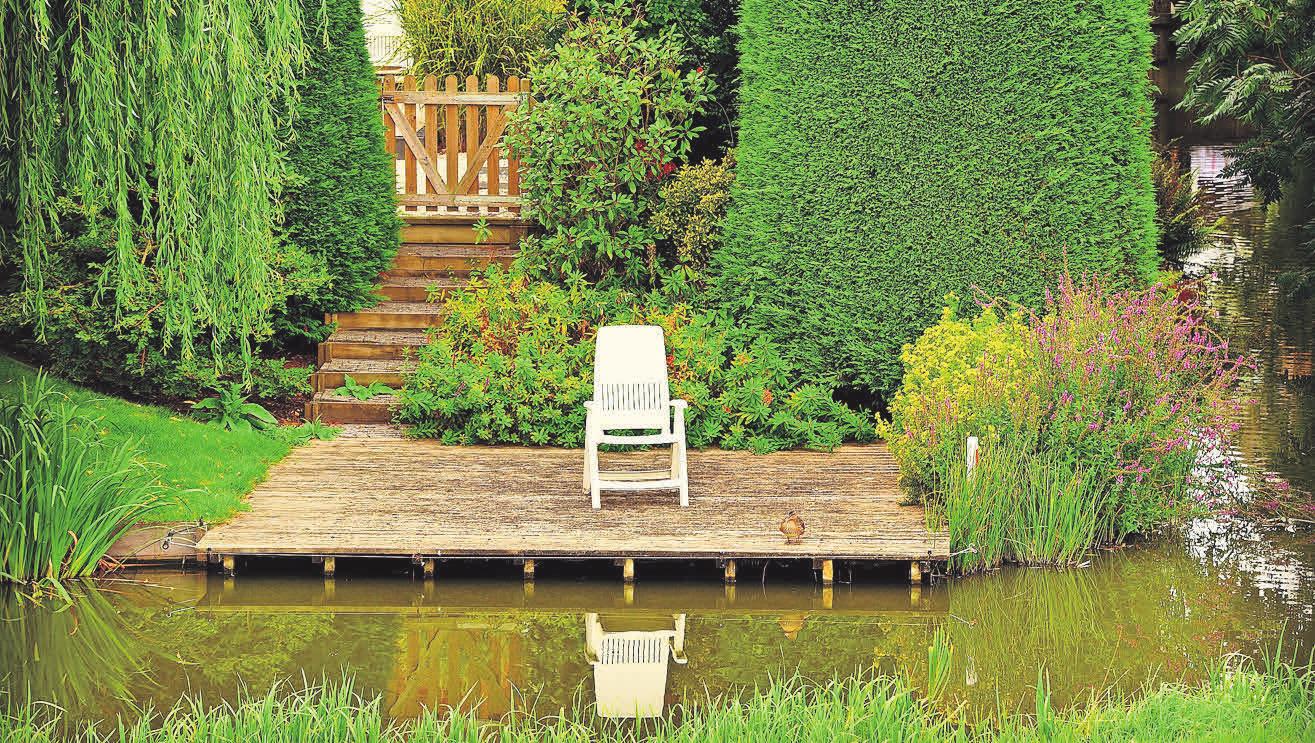 Ein Terrassenteich kann auch an einen kleinen Platz grenzen. Foto: Pixabay Ein Terrassenteich kann auch an einen kleinen Platz grenzen. Foto: Pixabay