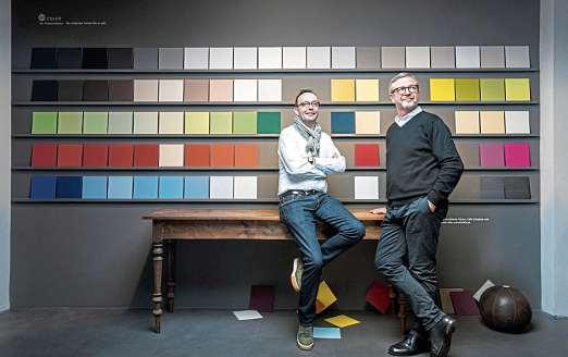 Werte neu entdecken, annehmen, positiv interpretieren – für Die2Maler. Ayhan Savasogan und Clemens Schönack nicht altmodisch, sondern Zukunft. FOTO: PEPE LANGE Werte neu entdecken, annehmen, positiv interpretieren – für Die2Maler. Ayhan Savasogan und Clemens Schönack nicht altmodisch, sondern Zukunft. FOTO: PEPE LANGE