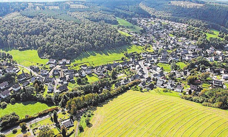 Rinsdorf feiert jetzt drei Tage lang sein 675-jähriges Bestehen mit einem großen Fest für die ganze Familie. Foto: I. Harenburg Rinsdorf feiert jetzt drei Tage lang sein 675-jähriges Bestehen mit einem großen Fest für die ganze Familie. Foto: I. Harenburg