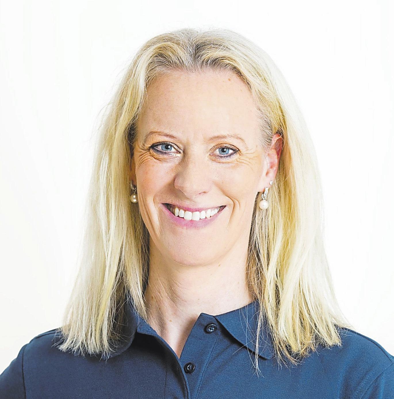 Dr. Corinna Meiser. Dr. Corinna Meiser.