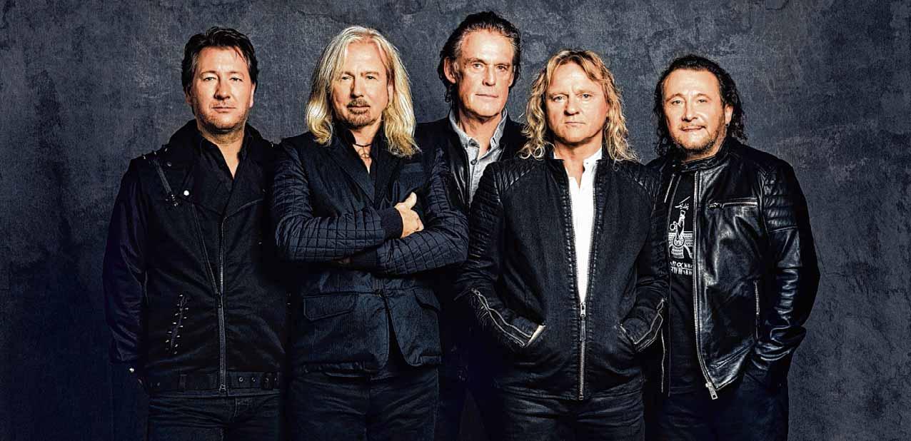 Karat spielt seine besten Hits aus 40 Jahren am Sonnabend, 1. Juni, ab 22 Uhr auf der MDR-Bühne. Karat spielt seine besten Hits aus 40 Jahren am Sonnabend, 1. Juni, ab 22 Uhr auf der MDR-Bühne.