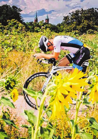 Durch die Felder in Ladenburg geht es für die Fitness-Athleten. BILD: TRIA Durch die Felder in Ladenburg geht es für die Fitness-Athleten. BILD: TRIA