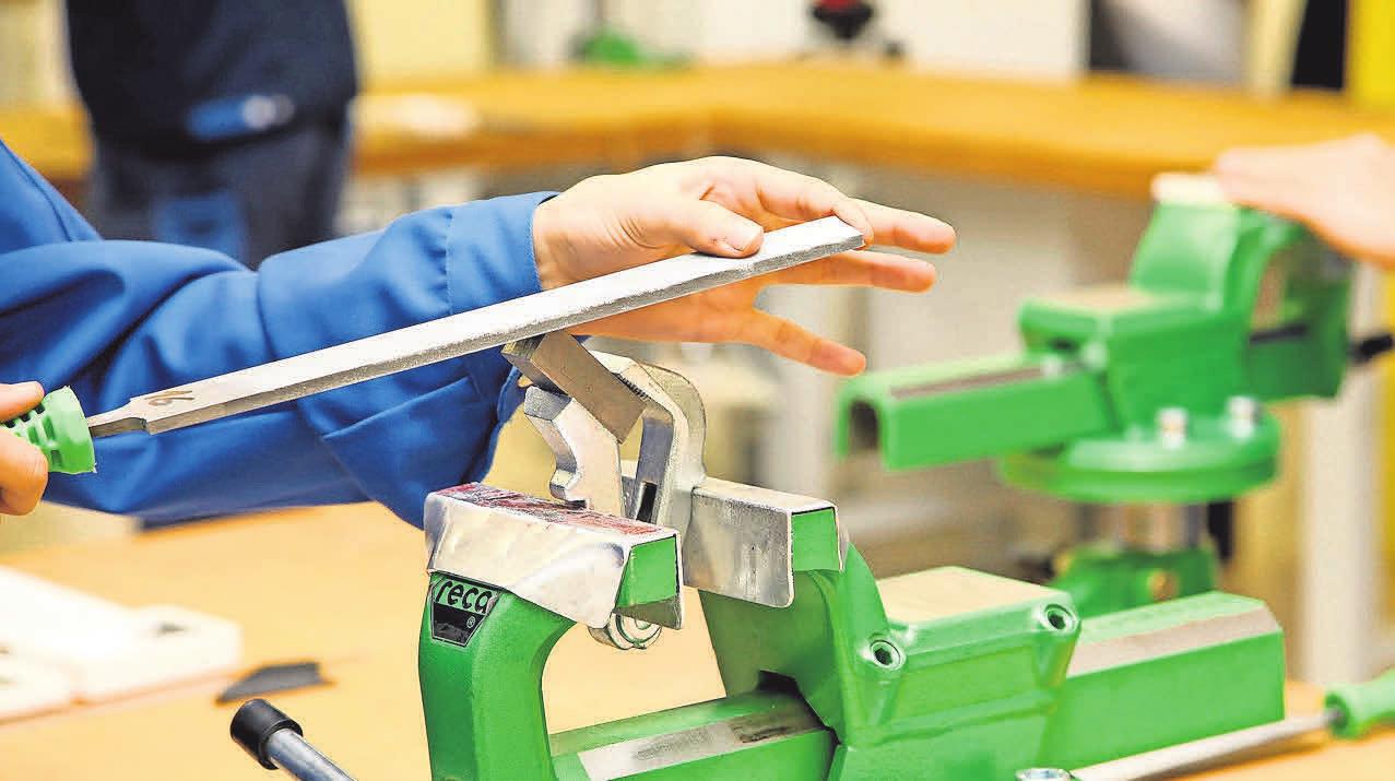 Die Möglichkeiten einer guten Ausbildung sind vielfältig. Foto: Sturm/Pixelio Die Möglichkeiten einer guten Ausbildung sind vielfältig. Foto: Sturm/Pixelio