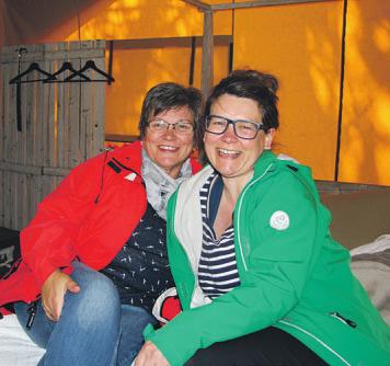 Tanja Klindworth nimmt ihre Mutter Brigitte Spitzer gern mit auf Erkundungsreise Fotos: Pöhlsen