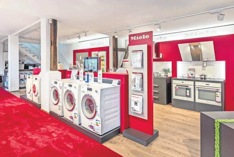 Die Qualitäts- geräte von Miele sind langlebig und deshalb klimafreundlich. Moderne Technik steuert den Verbrauch. Die Qualitäts- geräte von Miele sind langlebig und deshalb klimafreundlich. Moderne Technik steuert den Verbrauch.