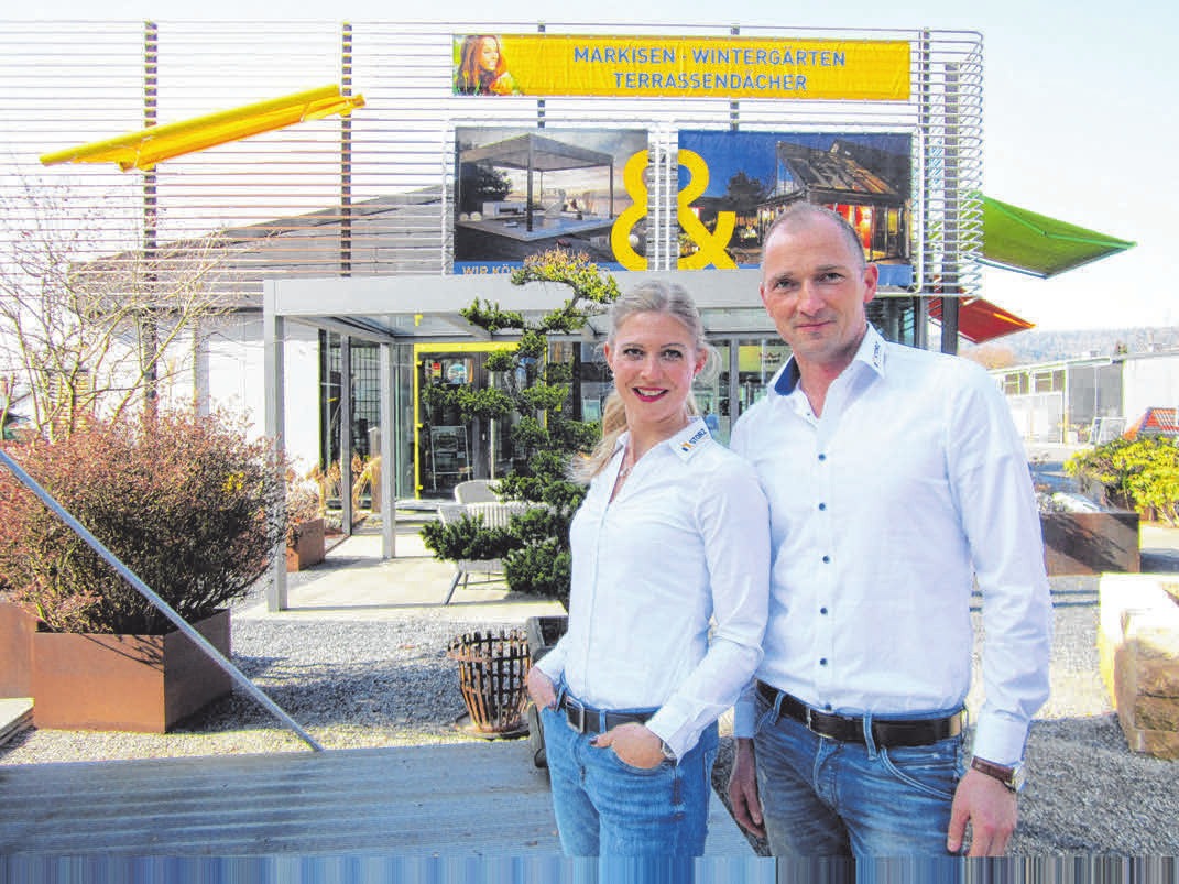 Jacqueline Heiter und Alexander Schmidtke von Glasbau Storz. FOTO:STORZ Jacqueline Heiter und Alexander Schmidtke von Glasbau Storz. FOTO:STORZ