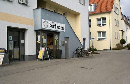 Das wohl sortierte Lager am Firmensitzim Freiherr-vom-Stein Weg 15. Das wohl sortierte Lager am Firmensitzim Freiherr-vom-Stein Weg 15.