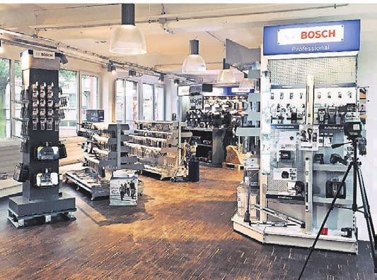 Seit Jahresbeginn gehört Schade + Sohn zu den 150 Bosch Premium Partnern in Deutschland. Seit Jahresbeginn gehört Schade + Sohn zu den 150 Bosch Premium Partnern in Deutschland.