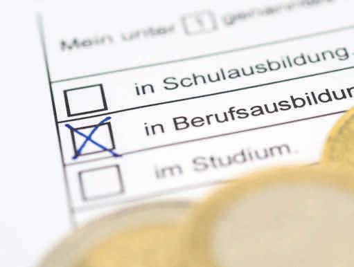 Auch in der Ausbildung: Kindergeld. FOTO: A. WARNECKE/DPA Auch in der Ausbildung: Kindergeld. FOTO: A. WARNECKE/DPA