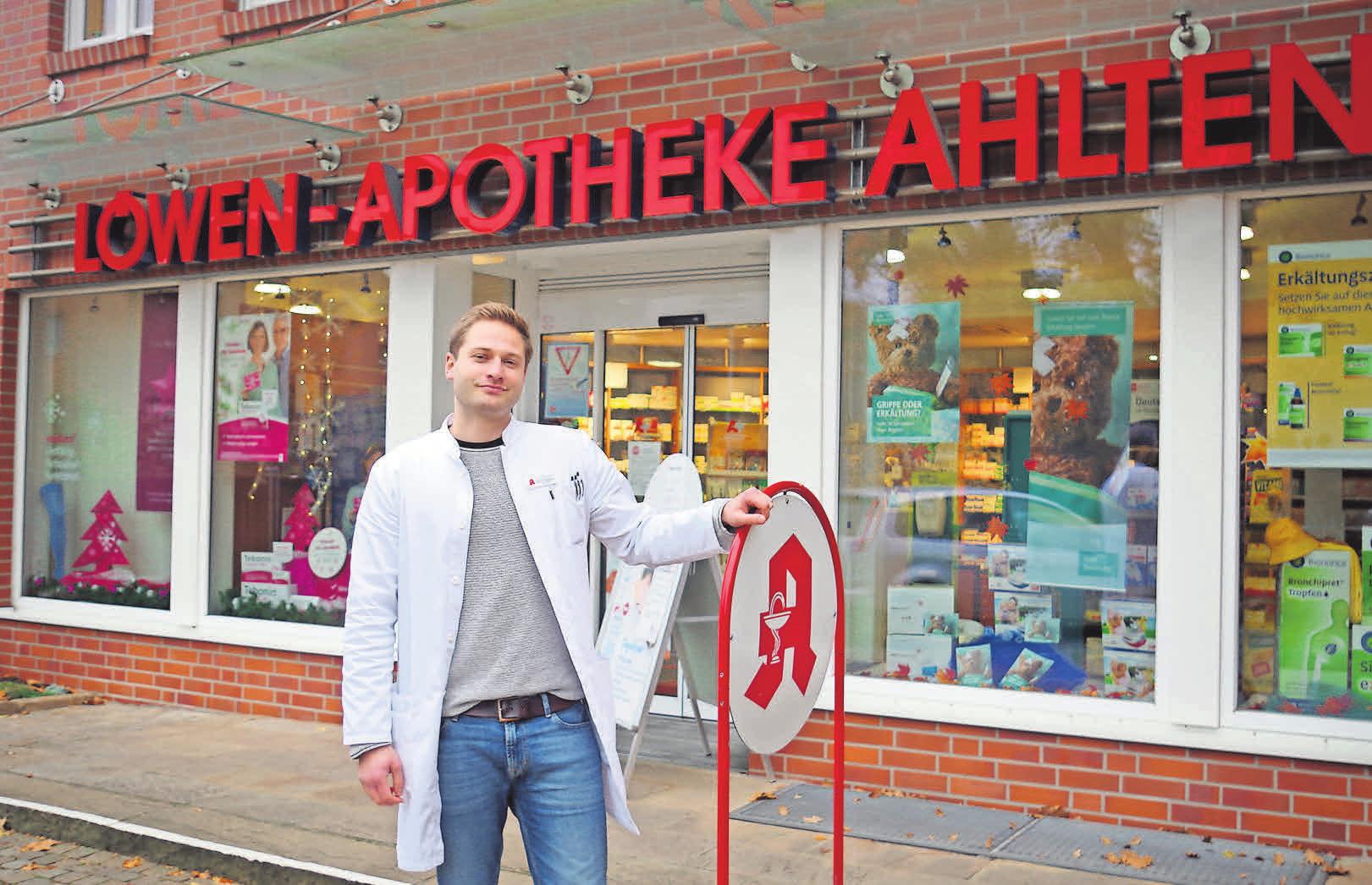 Der Apotheker Tim Rüggeberg kümmert sich um die Gesundheit der Ahltener. Der Apotheker Tim Rüggeberg kümmert sich um die Gesundheit der Ahltener.