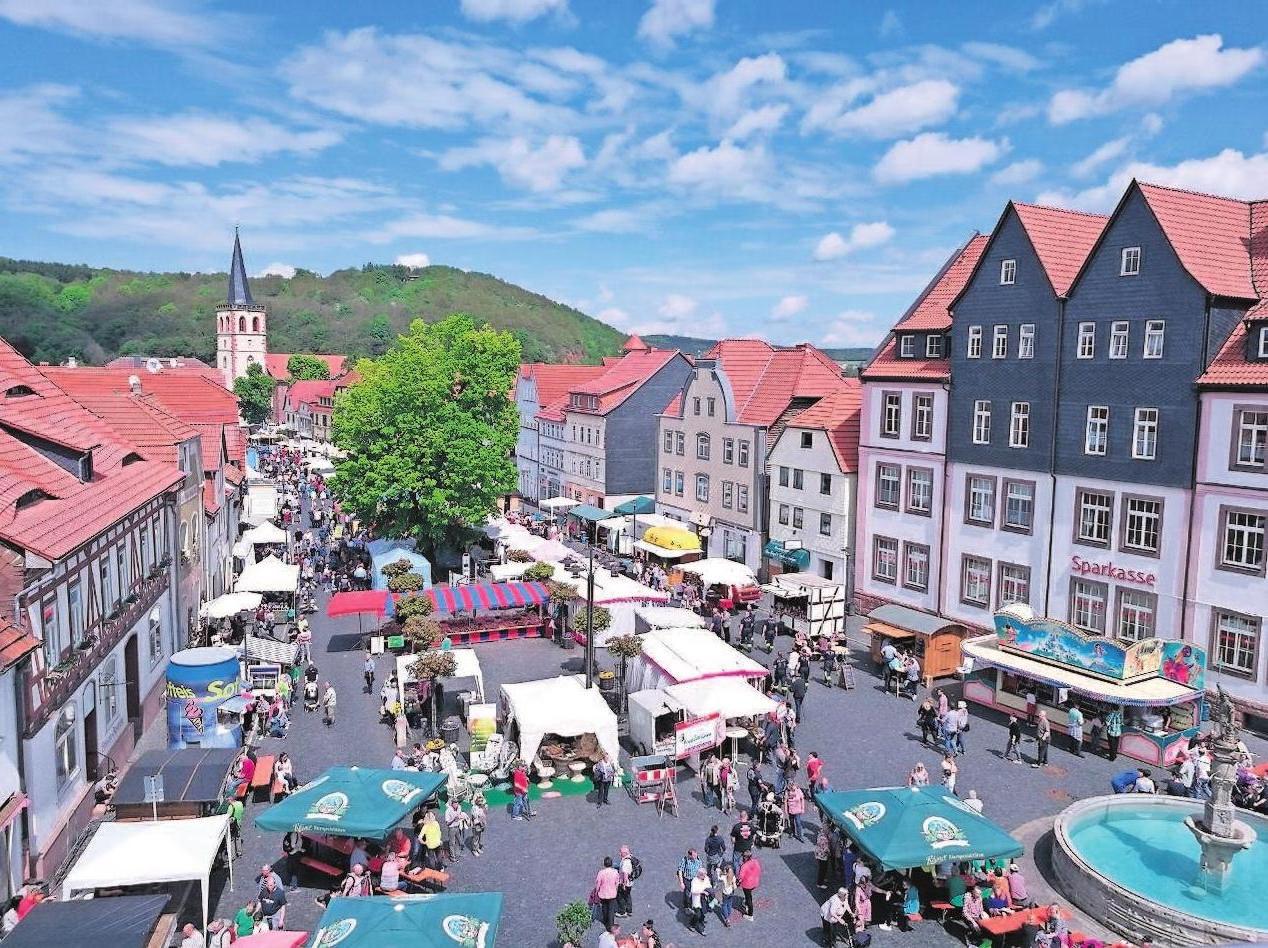 Parallel zum Vitus Markt findet ein Mittelalterspektakel statt. Parallel zum Vitus Markt findet ein Mittelalterspektakel statt.