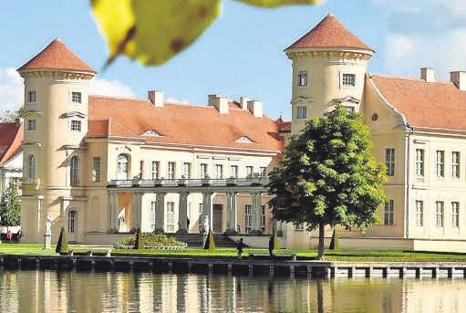 Schloss Rheinsberg ist Schauplatz von Konzerten. FOTOS: DPA Schloss Rheinsberg ist Schauplatz von Konzerten. FOTOS: DPA