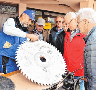 Viel zu sehen gibt es beim Uffenheimer Handwerkermarkt. Viel zu sehen gibt es beim Uffenheimer Handwerkermarkt.