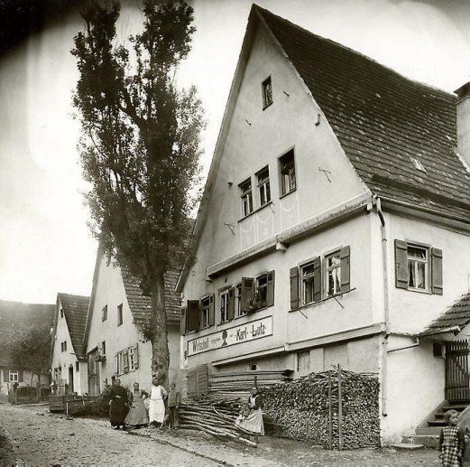 Das Traditionsgasthaus „Grüner Baum“ hat bis heute seinen urig-schwäbischen Charakter erhalten. Bilder: Dorf- und Kulturverein Hagelloch