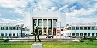 Das Deutsche Hygiene-Museum liegt am Rande der Innenstadt. FOTO: OLIVER KILLIG Das Deutsche Hygiene-Museum liegt am Rande der Innenstadt. FOTO: OLIVER KILLIG