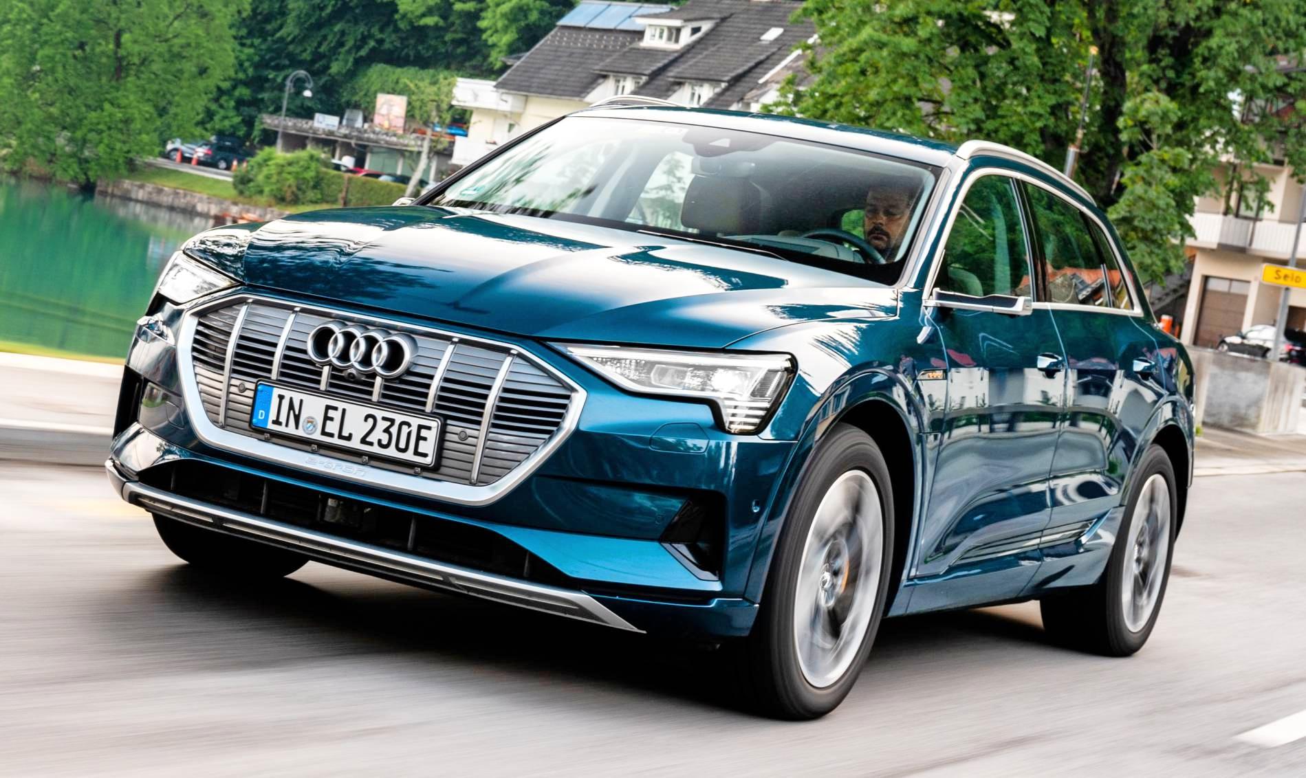 Mit dem Audi E-Tron ging bei Audi alles los. Bis zum Jahr 2025 folgen mehr als 30 Modelle mit Stecker – unter anderem der sportliche E-Tron GT, der am Standort Böllinger Höfe in Heilbronn gebaut wird. Foto: Audi Mit dem Audi E-Tron ging bei Audi alles los. Bis zum Jahr 2025 folgen mehr als 30 Modelle mit Stecker – unter anderem der sportliche E-Tron GT, der am Standort Böllinger Höfe in Heilbronn gebaut wird. Foto: Audi