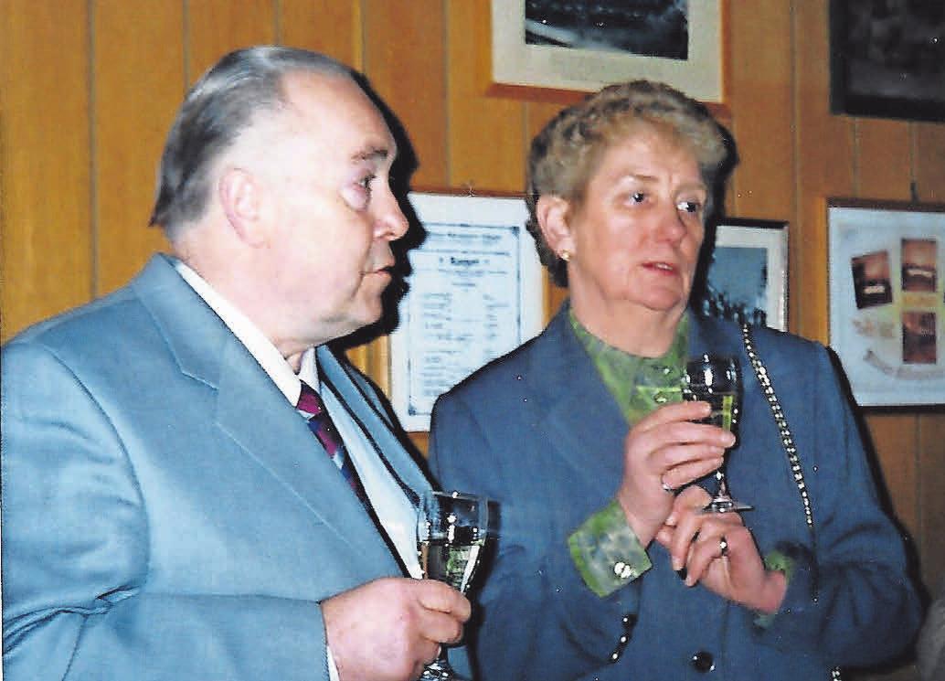 Wolfgang und Ursula Mandel übernahmen 1969 das Restaurant/Hotel. Wolfgang und Ursula Mandel übernahmen 1969 das Restaurant/Hotel.