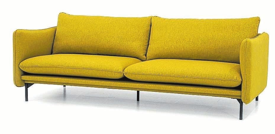 Die Sofa-Kollektion SUNY kann mit über 400 Bezügen perfekt den eigenen vier Wänden angepasst werden. FOTO: HFR Die Sofa-Kollektion SUNY kann mit über 400 Bezügen perfekt den eigenen vier Wänden angepasst werden. FOTO: HFR