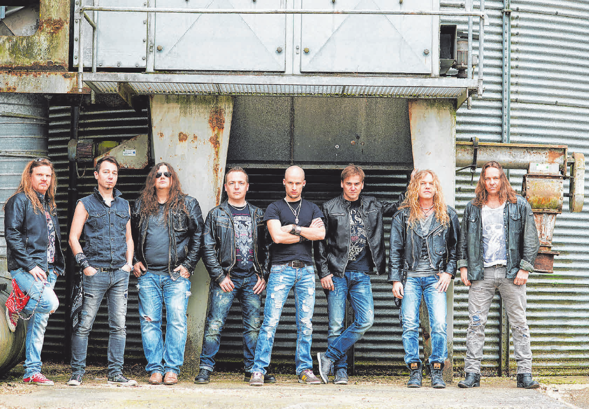 „Jeder Song ein Brett“, versprechen die Jungs von „Schreyner“ zur Rocknacht am Freitag. „Jeder Song ein Brett“, versprechen die Jungs von „Schreyner“ zur Rocknacht am Freitag.