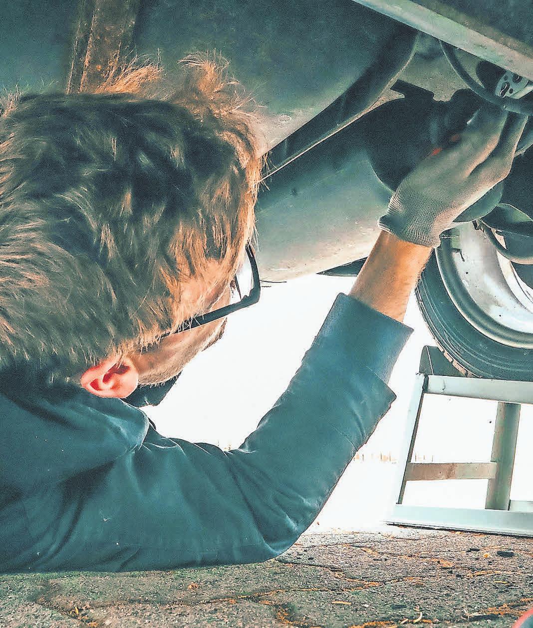 Vor dem Start in den Urlaub sollte das Fahrzeug einem gründlichen Check-up unterzogen werden. Foto: Pexels Vor dem Start in den Urlaub sollte das Fahrzeug einem gründlichen Check-up unterzogen werden. Foto: Pexels