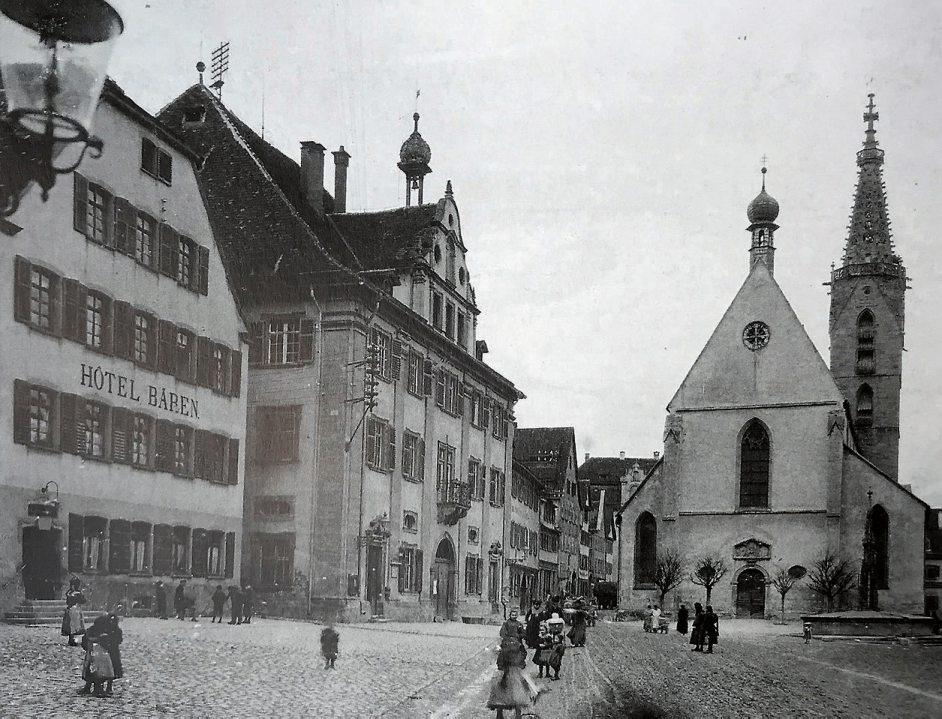 Am 25. April 1869 wurde die „Vorschuß- und Creditbank Rottenburg a. N.“ gegründet – das erste Kapitel einer 150-jährigen Erfolgsgeschichte. 1928 bezog die Gewerbebank Rottenburg erstmals ein eigenes Gebäude neben dem Doman der Ecke Schulergasse. Am 25. April 1869 wurde die „Vorschuß- und Creditbank Rottenburg a. N.“ gegründet – das erste Kapitel einer 150-jährigen Erfolgsgeschichte. 1928 bezog die Gewerbebank Rottenburg erstmals ein eigenes Gebäude neben dem Doman der Ecke Schulergasse.