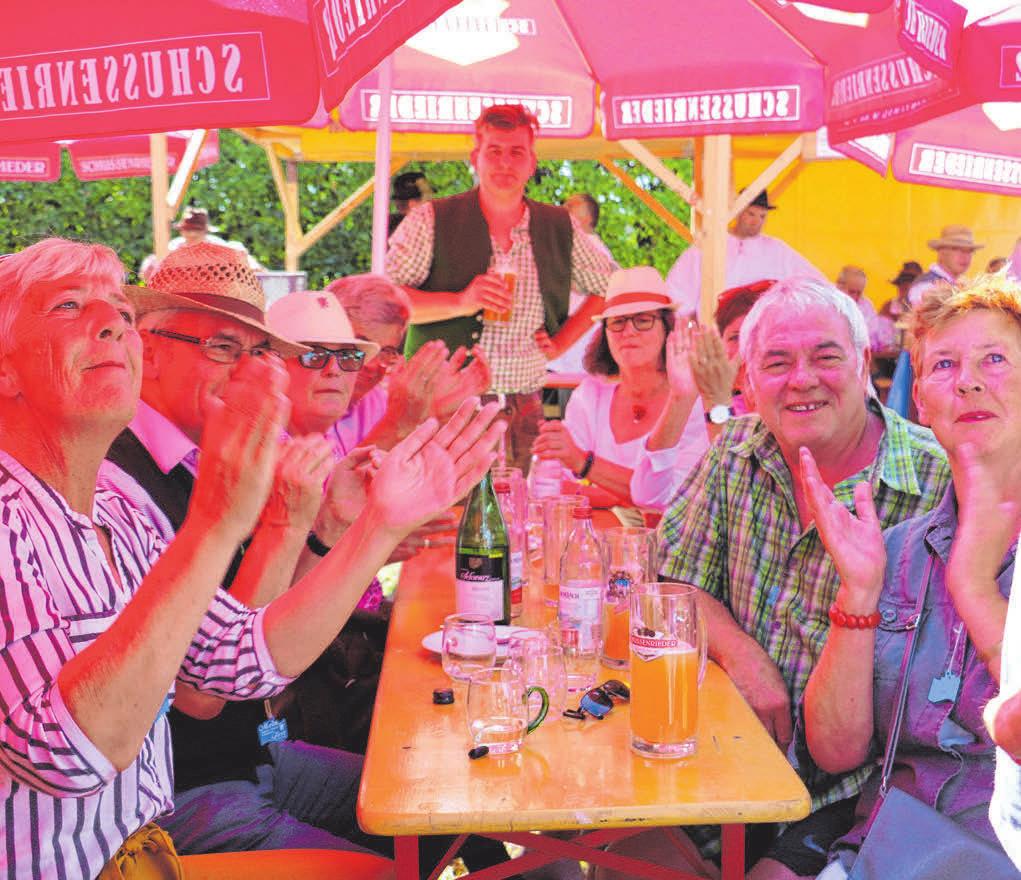 Gute Laune auf dem Festplatz. Gute Laune auf dem Festplatz.