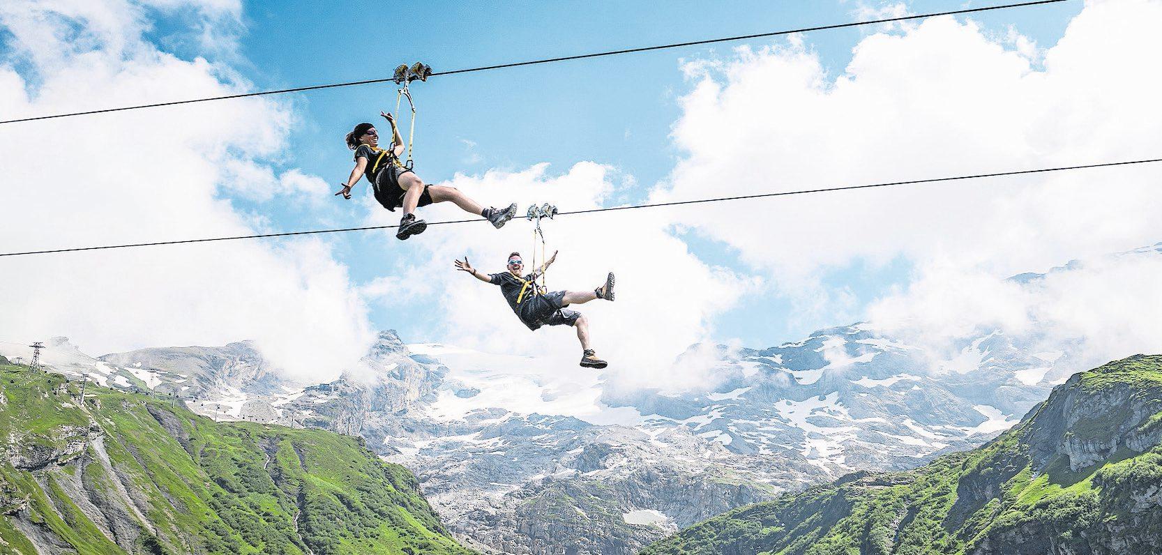Anschnallen und abfliegen heisst es mit dem Zipline Trübsee-Flyer. Bild: PD Anschnallen und abfliegen heisst es mit dem Zipline Trübsee-Flyer. Bild: PD