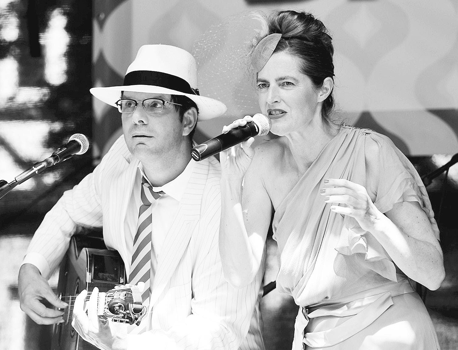 Das Duo „Pour L‘amour“ tritt beim Themenabend auf. Foto: privat Das Duo „Pour L‘amour“ tritt beim Themenabend auf. Foto: privat