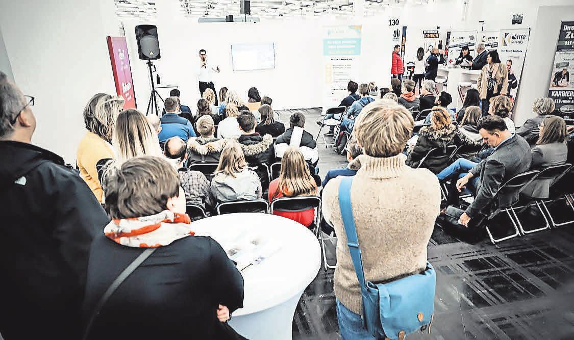 Bei den Vorträgen geben Referenten exklusive Einblicke in Unternehmen. Bei den Vorträgen geben Referenten exklusive Einblicke in Unternehmen.