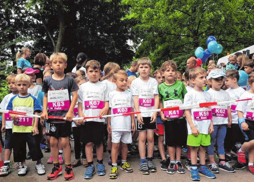 Spannung herrscht bei den Jüngsten vor dem Start. FOTO: MARATHONVEREIN Spannung herrscht bei den Jüngsten vor dem Start. FOTO: MARATHONVEREIN