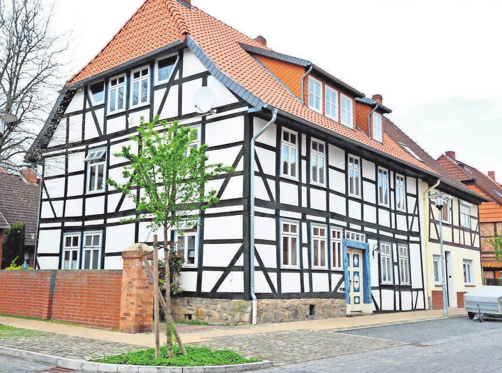 Der historische Charme der Altstadt kommt nach der Sanierung voll zur Geltung. Auch viele Privathäuser sind liebevoll saniert worden. Der historische Charme der Altstadt kommt nach der Sanierung voll zur Geltung. Auch viele Privathäuser sind liebevoll saniert worden.