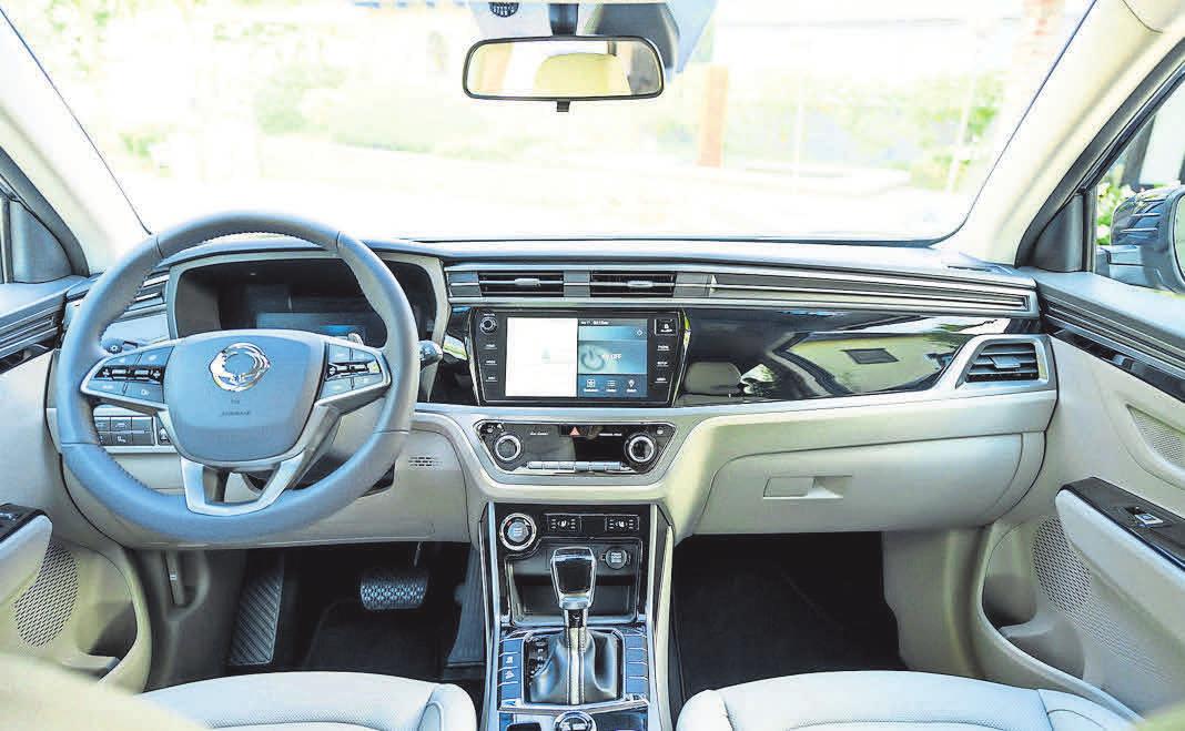 Ein Blick auf das Cockpit des SsangYong Korando. Foto:Ssangyong Ein Blick auf das Cockpit des SsangYong Korando. Foto:Ssangyong