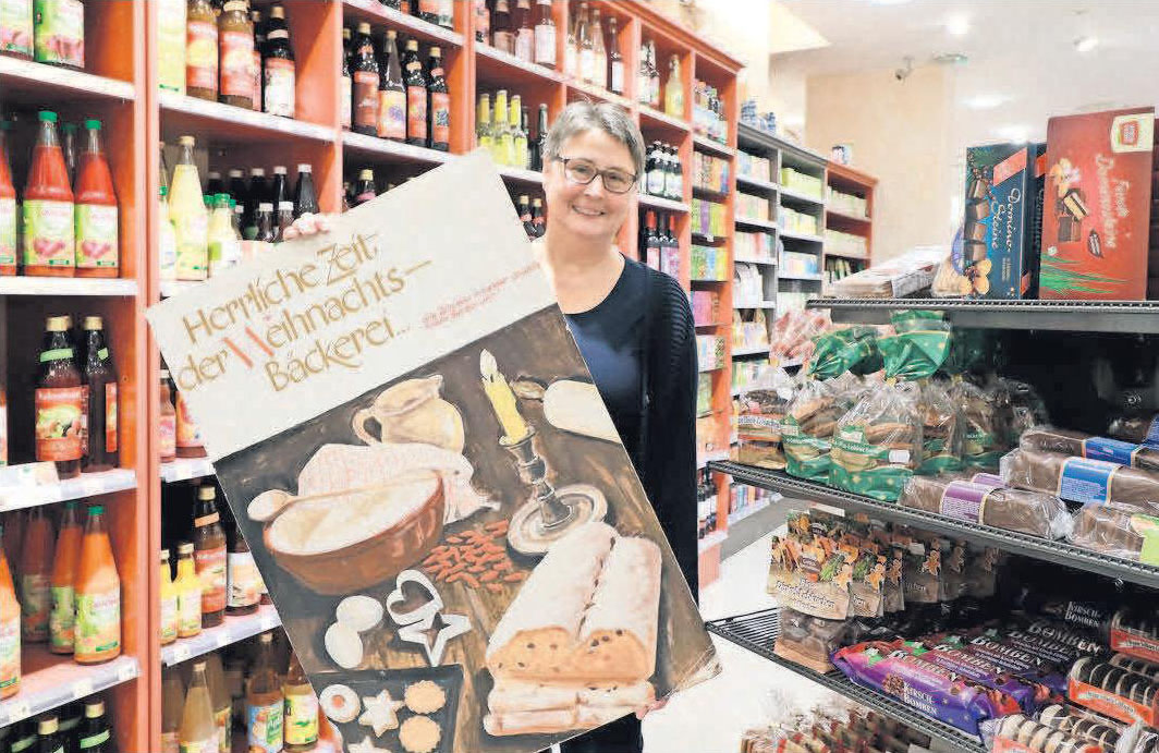 Ob klassische Weihnachts- und Wintergewürze oder Pfefferkuchengewürz, Hirschhornsalz und Pottasche – in dem Geschäft an der Lister Meile findet jeder das Passende. Ob klassische Weihnachts- und Wintergewürze oder Pfefferkuchengewürz, Hirschhornsalz und Pottasche – in dem Geschäft an der Lister Meile findet jeder das Passende.
