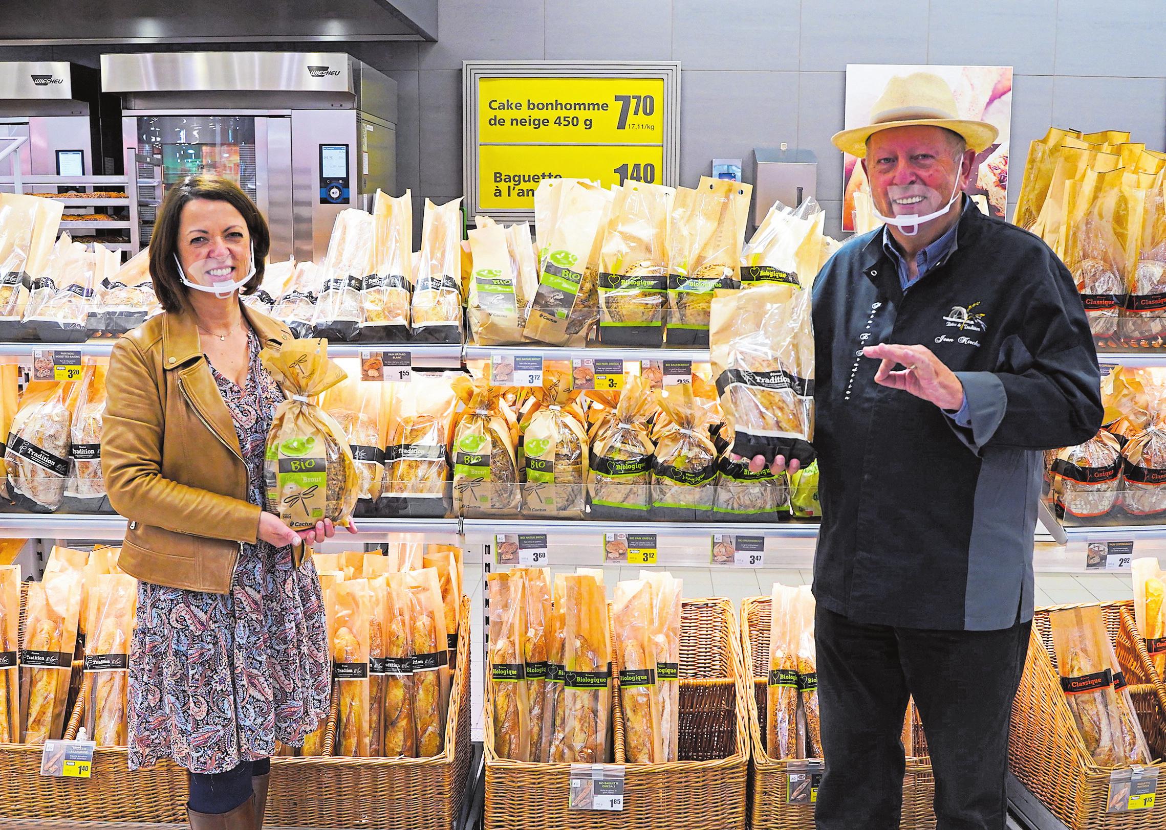 Catherine Delsaute, verantwortlich für Cactus-Backwaren und Jean Kircher, Gründer von Pains &amp; Tradition beschreiben die Zusammenarbeit der beiden Unternehmen als sehr positiv und zukunftsorientiert. Foto: Jeff Karier