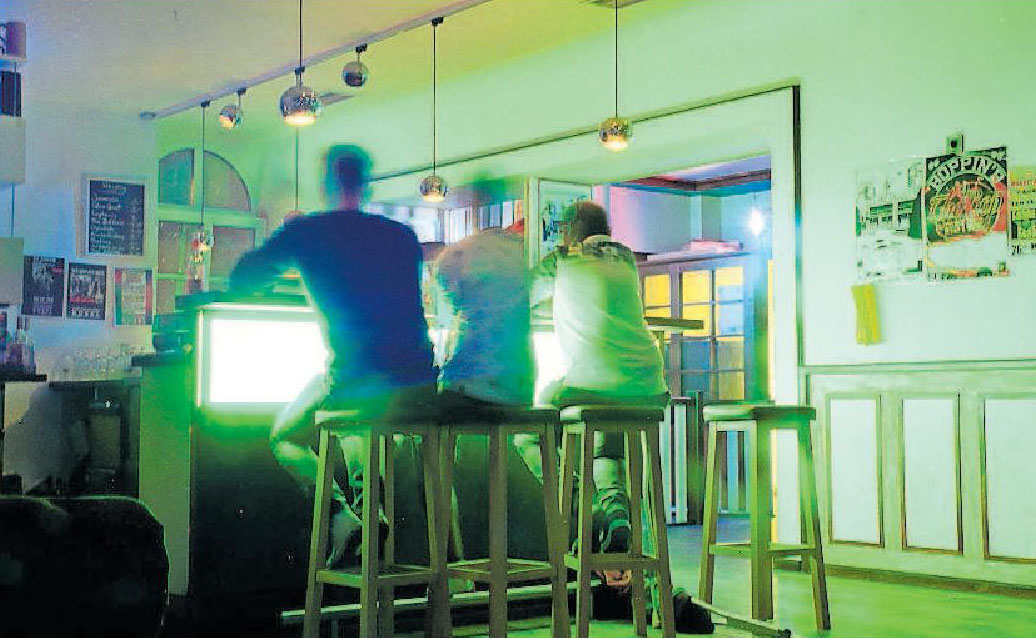 Wolfram Butz präsentiert den Musikclub Schalander in Kusel Wolfram Butz präsentiert den Musikclub Schalander in Kusel