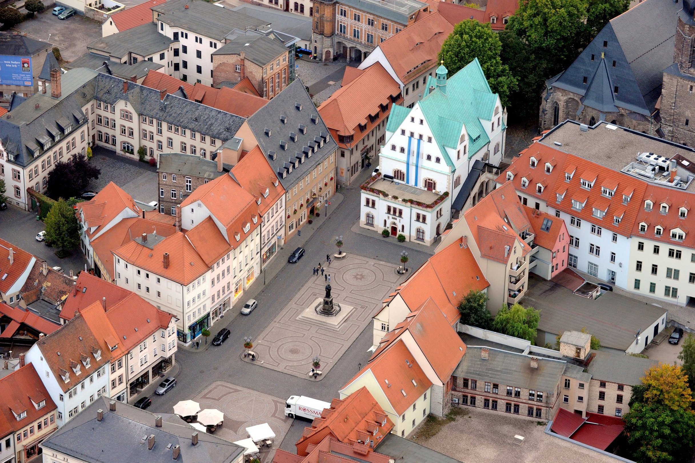 Rund um das Lutherdenkmal in der Eisleber City wird es am kommenden Samstag herbstlich-festlich. FOTO: PIXABAY/MZ-ARCHIV/LUKASCHEK Rund um das Lutherdenkmal in der Eisleber City wird es am kommenden Samstag herbstlich-festlich. FOTO: PIXABAY/MZ-ARCHIV/LUKASCHEK