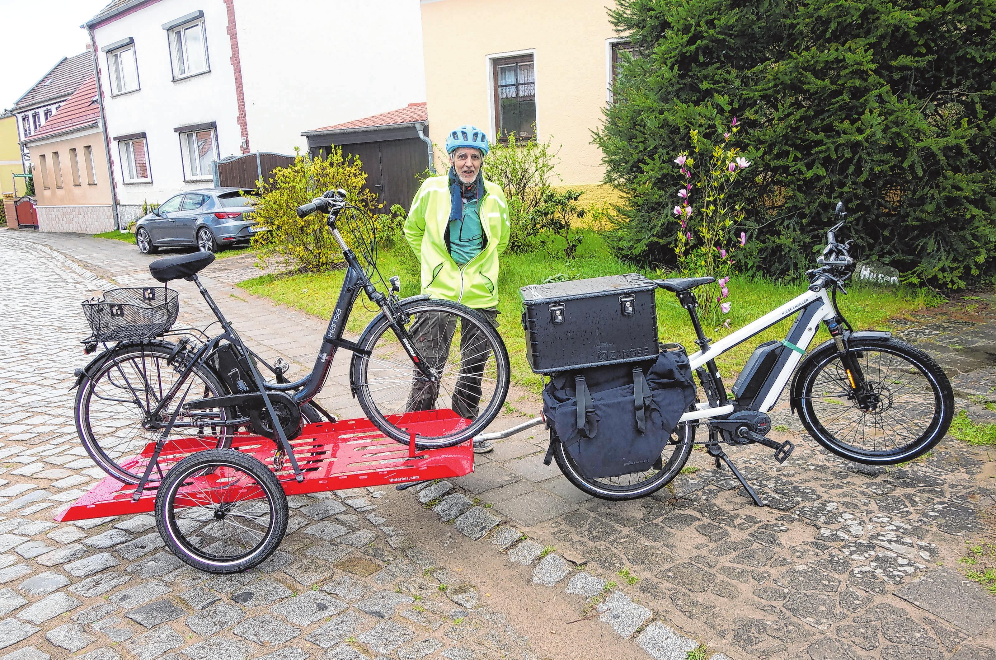 ZweiradHandel Bahros Bike Bude Fürstenwalde startet