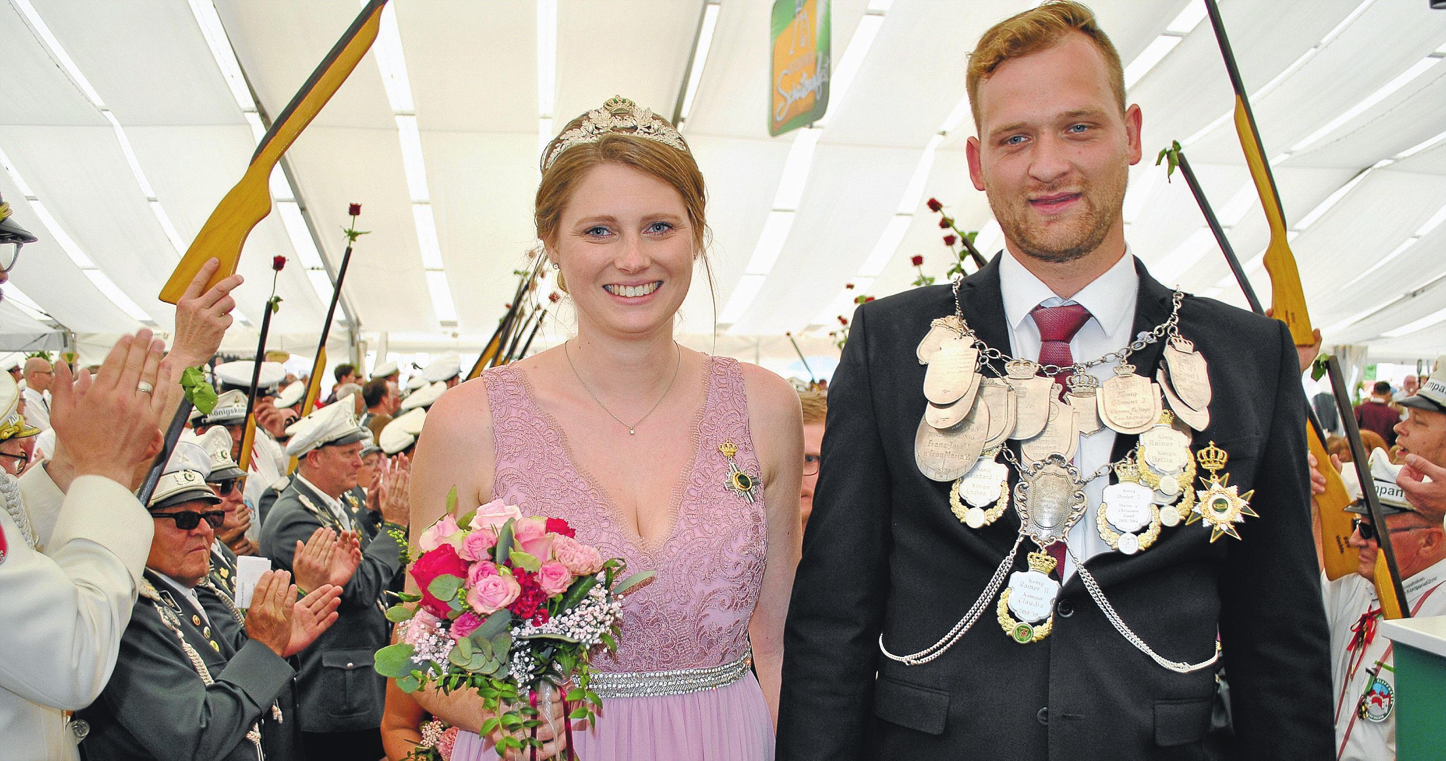Rekord-Majestäten: Königspaar Roman und Leonie Büssing regieren seit 2019 das BSV-Schützenvolk.