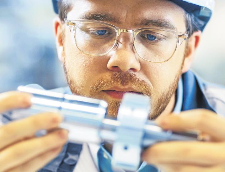 Ein Job als Ingenieur ist der weltweit meistgenannte Berufswunsch bei 15-jährigen Jungen. Foto:Gorodenkoff/Shutterstock 